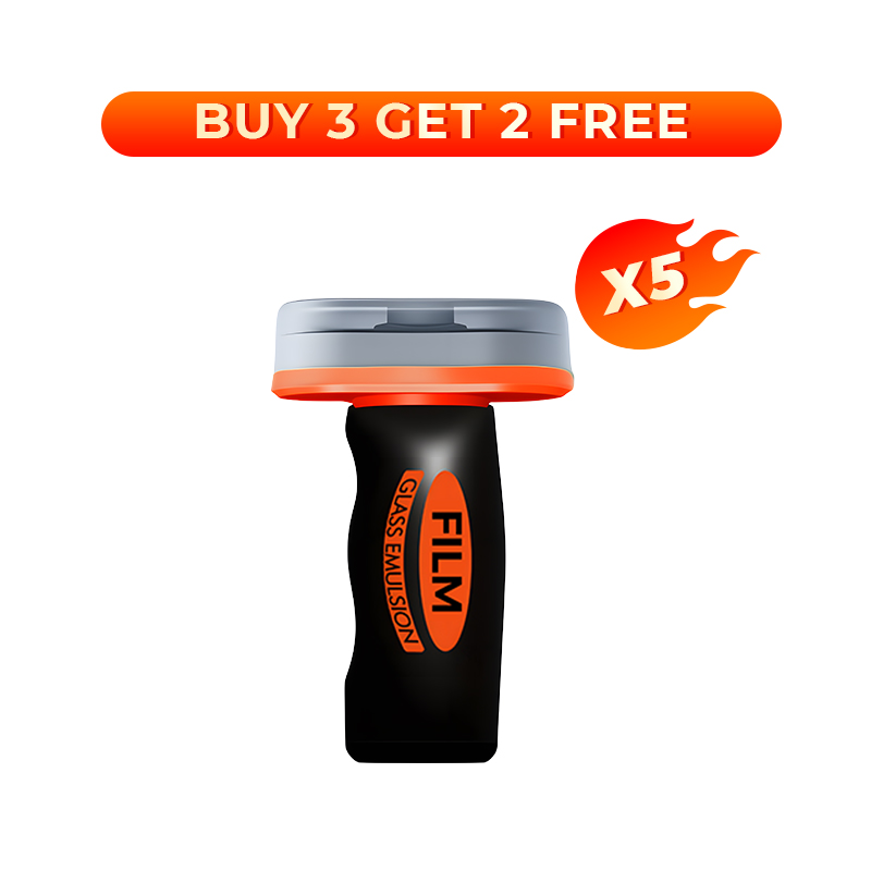 🚗 BUY 2 GET 1 FREE! ✨ Auto Glass Oil Film Cleaner – Streak-Free Cleaning, Scratch-Safe Formula & Easy Application 💦🔧