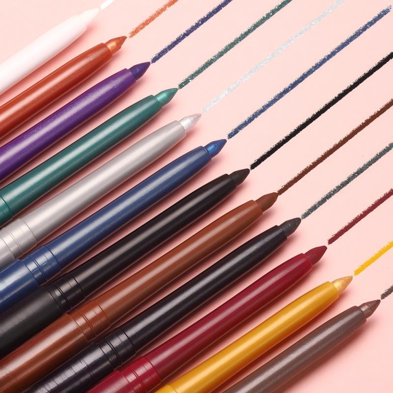 Ultra-Smooth Waterproof Eyeliner Pen for All-Day Wear