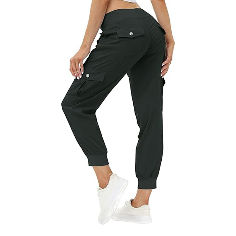 Women's Lightweight Cargo Jogger Pants with Pockets